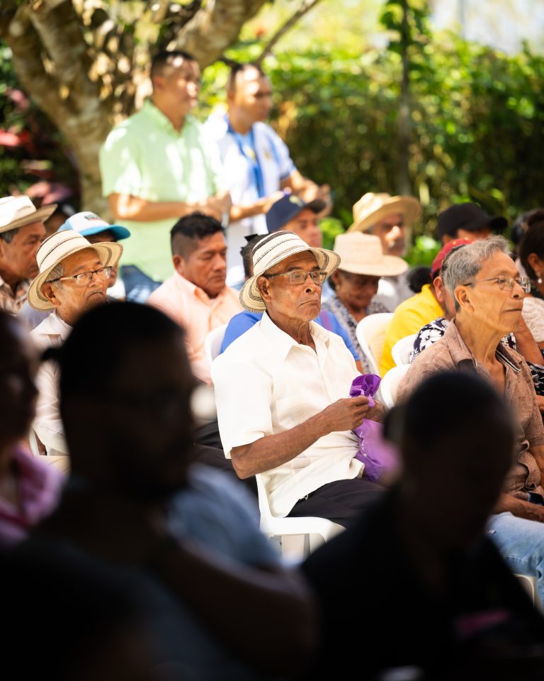 ANATI, representada por su Administrador General, presenta avances del barrido catastral en Coclé, Panamá.